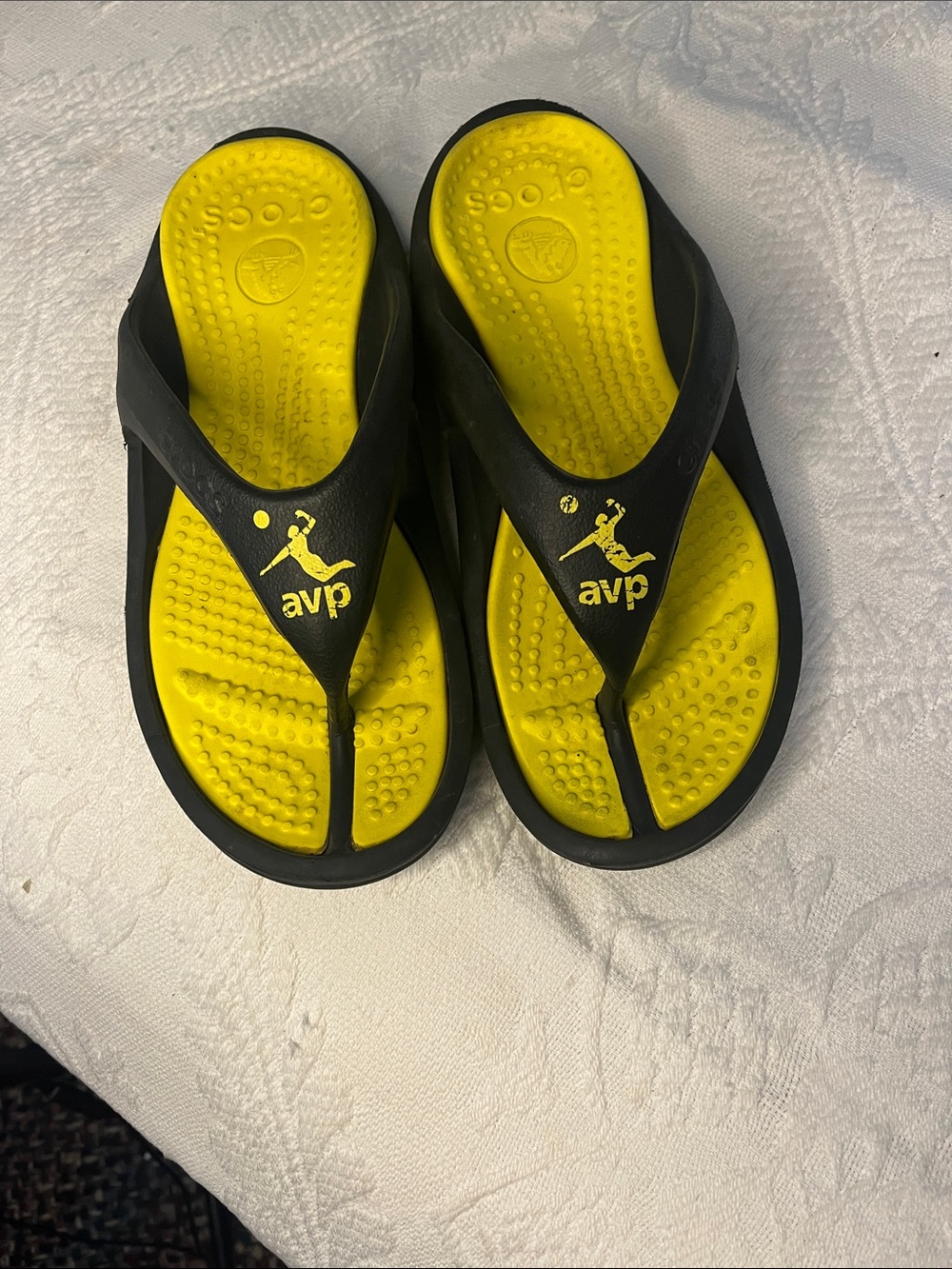 CROCS SANDALS